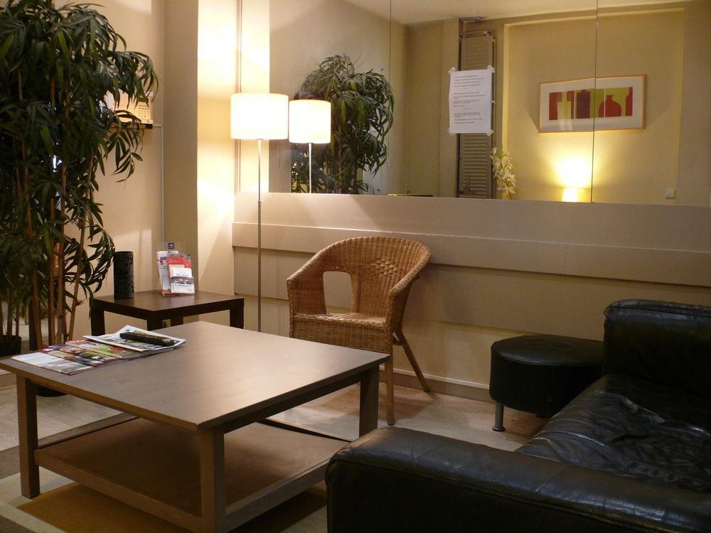 Hotel Lambeau Etterbeek Exteriör bild