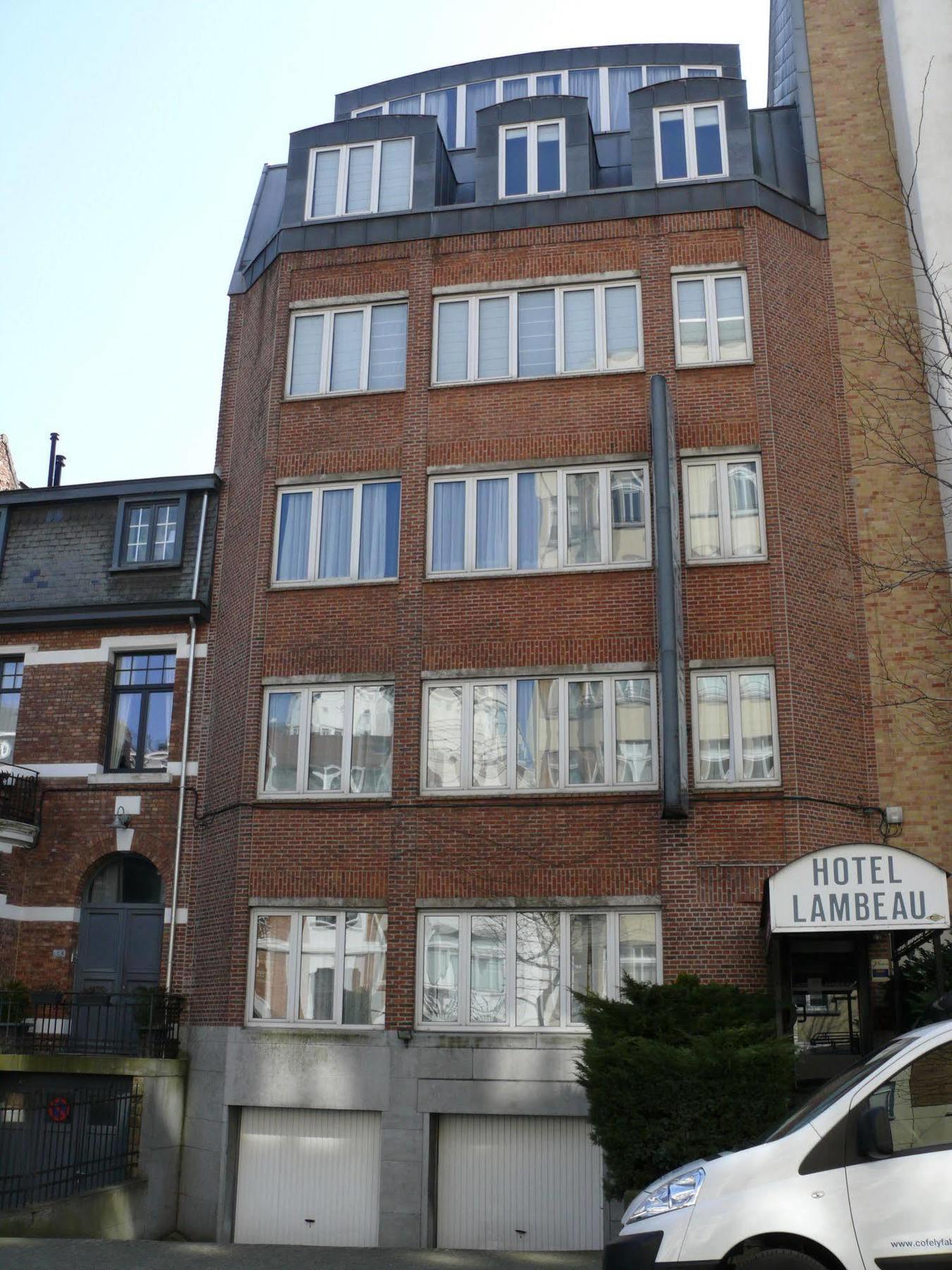 Hotel Lambeau Etterbeek Exteriör bild